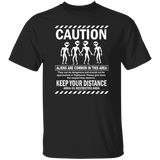 Caution Aliens In Area UFO T-Shirt - Area 51 UFO Souvenirs Gifts T-Shirts